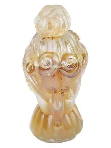 Elizabeth Arden On Dit...